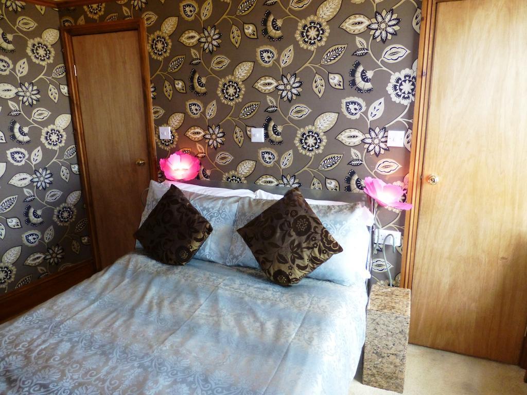 The Hotel Continental Харуич Стая снимка