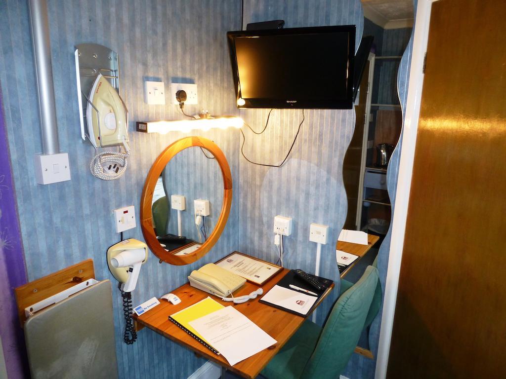 The Hotel Continental Харуич Стая снимка