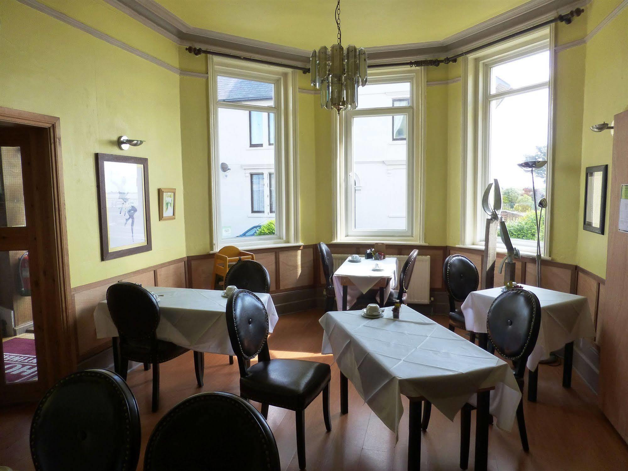 The Hotel Continental Харуич Екстериор снимка
